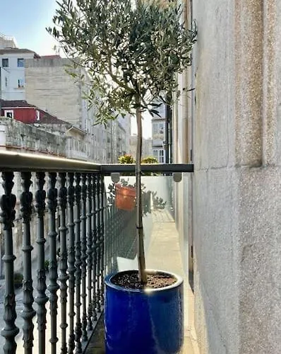 Apartman Kpt Homes / Progreso Vigo